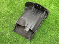 BMW / 7-Series / Воздуховод тормозной системы