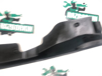 BMW / X1 / Уплотнитель двери