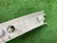 BMW / X1 / Обшивка крышки багажника