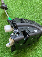 Audi / A5 / Замок двери