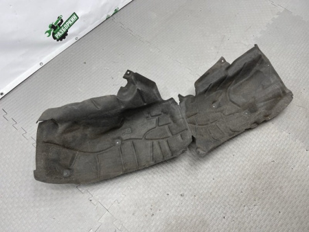 Audi / S5 / Подкрылок