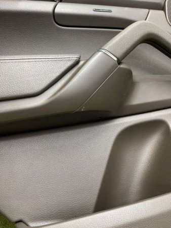 Porsche / Cayenne / Обшивка двери