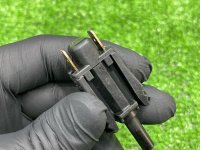 Mercedes-Benz / 190e / Датчик открытия двери