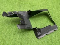 Audi / Q7 / Воздуховод интеркулера