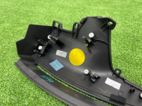 Audi / A6 / Накладка на торпедо