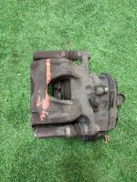 Audi / A5 / Суппорт тормозной