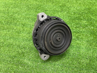 BMW / 7-Series / Подушка двигателя