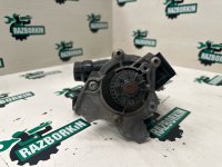 Audi / A4 / Насос в сборе с термостатом