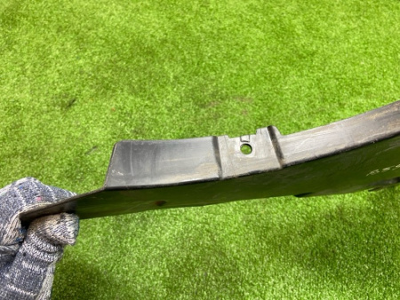 BMW / 1-Series / Пыльник бампера