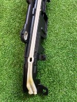 BMW / 7-Series / Уплотнитель моторного отсека