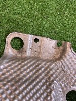 Audi / A6 / теплозащитный экран