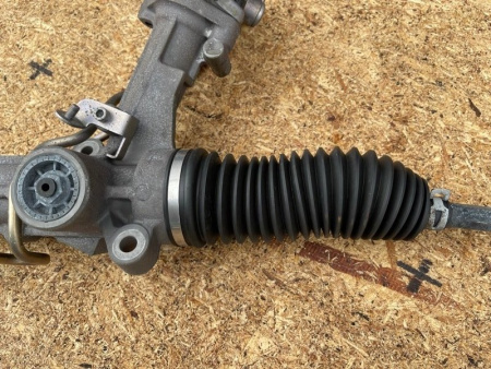 BMW / M6 / Рулевая рейка