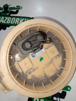 Audi / Q7 / Датчик уровня топлива