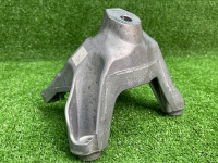 Audi / A6 / Опора двигателя