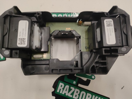 Volvo / XC60 / Подрулевые переключатели