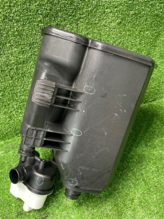 BMW / M6 / Абсорбер