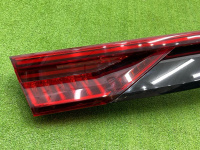 Audi / Q8 / Фонарь задний