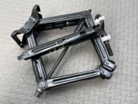 Ford / EXPLORER / Домкрат