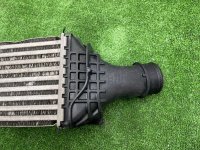 Audi / A4 / Интеркулер