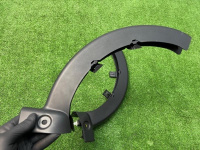 BMW / 3-Series / Накладка петли багажника