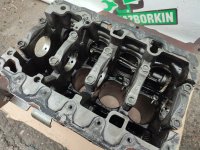 Audi / A5 / Блок цилиндров