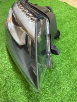 Audi / Q7 / Фара