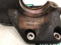 Volvo / S60 / Кронштейн полуоси