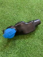 Audi / A6 / Горловина бачка стеклоомывателя