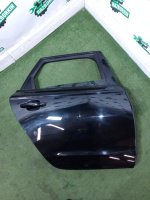 Audi / A6 / Дверь боковая