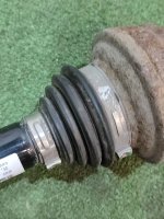 Audi / A6 / Приводной вал