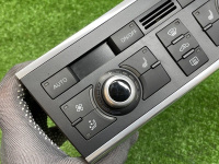 Audi / Q7 / Блок управления климат-контролем