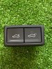 Volkswagen / Touareg / Кнопка открытия багажника
