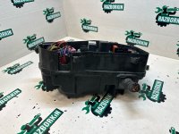 Volkswagen / Touareg / Блок предохранителей