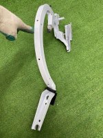 Audi / A6 / Петля крышки багажника