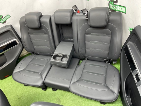 Mercedes-Benz / G 63 AMG / Комплект сидений салона Mercedes W463