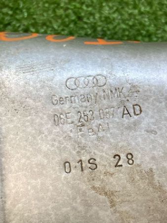 Audi / Q7 / теплозащитный экран