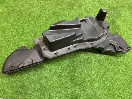 Audi / Q8 / Динамик