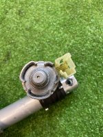 BMW / 5-Series / Моторчик регулировки сиденья