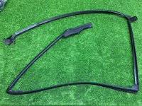 Land Rover / Range Rover / Уплотнитель