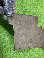 Volkswagen / Touareg / Подкрылок