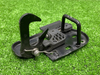 Volkswagen / Touareg / Крюк капота