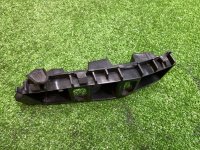 Volkswagen / Touareg / Кронштейн бампера Volkswagen / Touareg / Кронштейн бампера