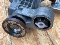 Audi / Q8 / Редуктор