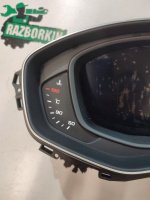 Audi / Q5 / Панель приборов