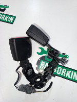 Audi / A5 / Замок ремня безопасности