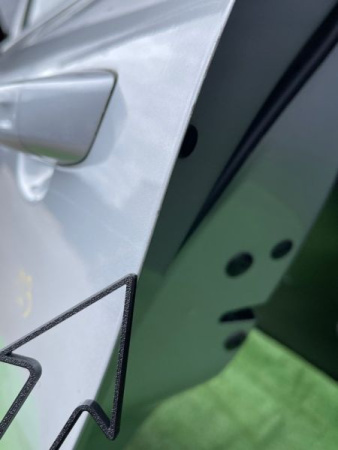 Volkswagen / Touareg / Дверь боковая