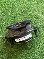 Chevrolet / Tahoe / Подушка рамы