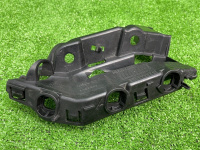 Audi / Q8 / Кронштейн бампера