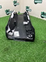 Audi / Q8 / Накладка стойки в салоне