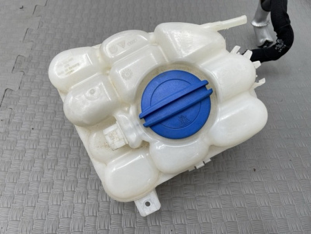 Volkswagen / Touareg / Бачок расширительный